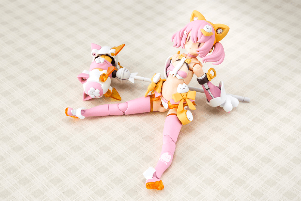 (Pre-Order CLOSED) ETA Q3 2026 - KOTOBUKIYA - Megami Device - PUNI☆MOFU MAO