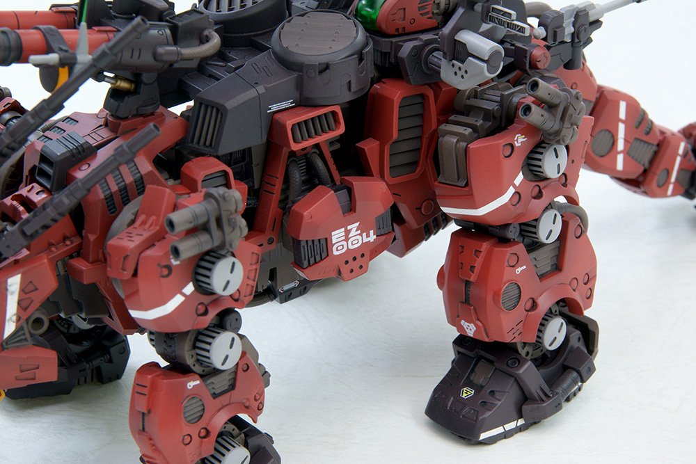 KOTOBUKIYA EZ - 004 RED HORN Marking Plus Ver. - Gundam Extra - Your BEST Gunpla Supplier