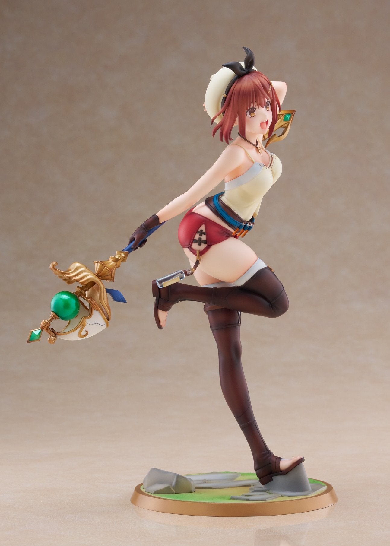 (Pre - Order CLOSED) ETA Q3 2025 - Reisalin "Ryza" Stout Summer Adventure!Ver.1/7 Scale Figure - Gundam Extra - Your BEST Gunpla Supplier