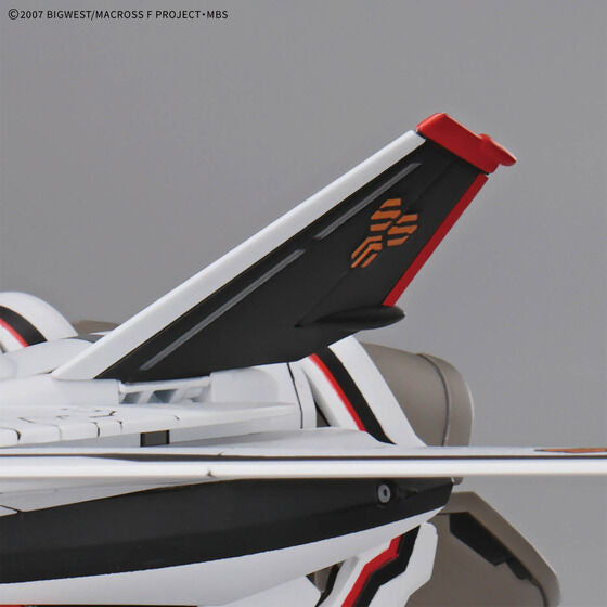HG 1/100 VF-25F MESSIAH VALKYRIE ALTO CUSTOM Deluxe Set(2026)