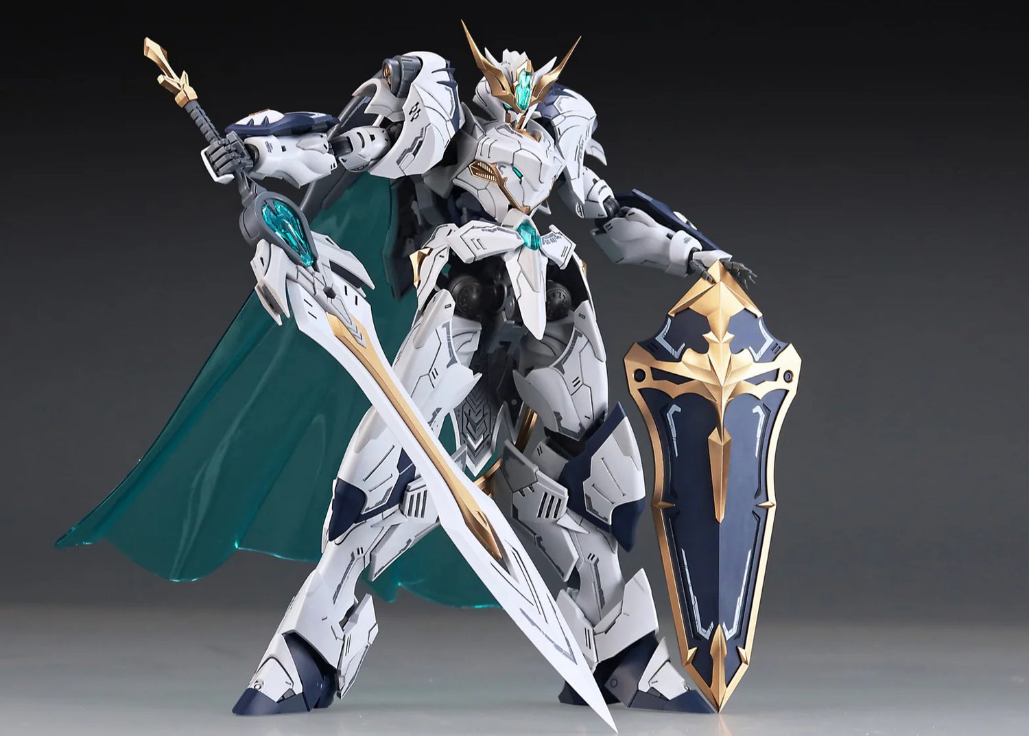 SNAA 1/144 Titan Great Sword TRISTAN