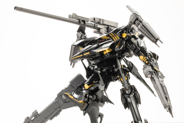 (Pre-Order ) ETA Q3 2025 - KOTOBUKIYA ARMORED CORE DECOCTION MODELS RAYLEONARD 03-AALIYAH Mirror Finish Ver.