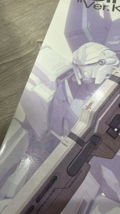 Bandai Hobby MG 1/100 MSN-06S Sinanju Stein Ver. Ka (2013) (Slightly Damaged Box, runner perfect condition)