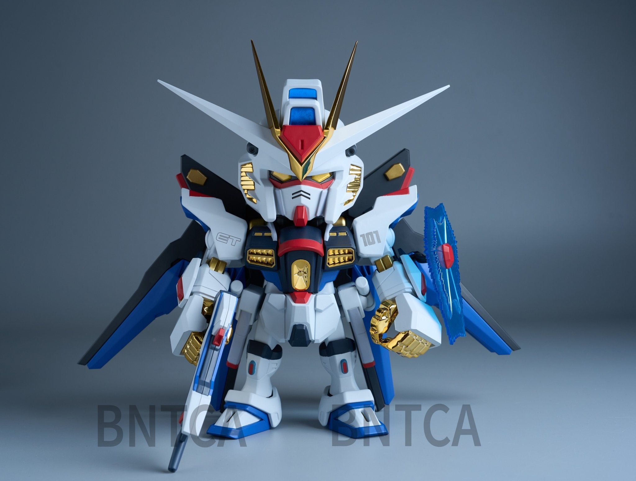 Bandai Hobby Bandai BNESH Q MSV QMSV Mini Strike Freedom