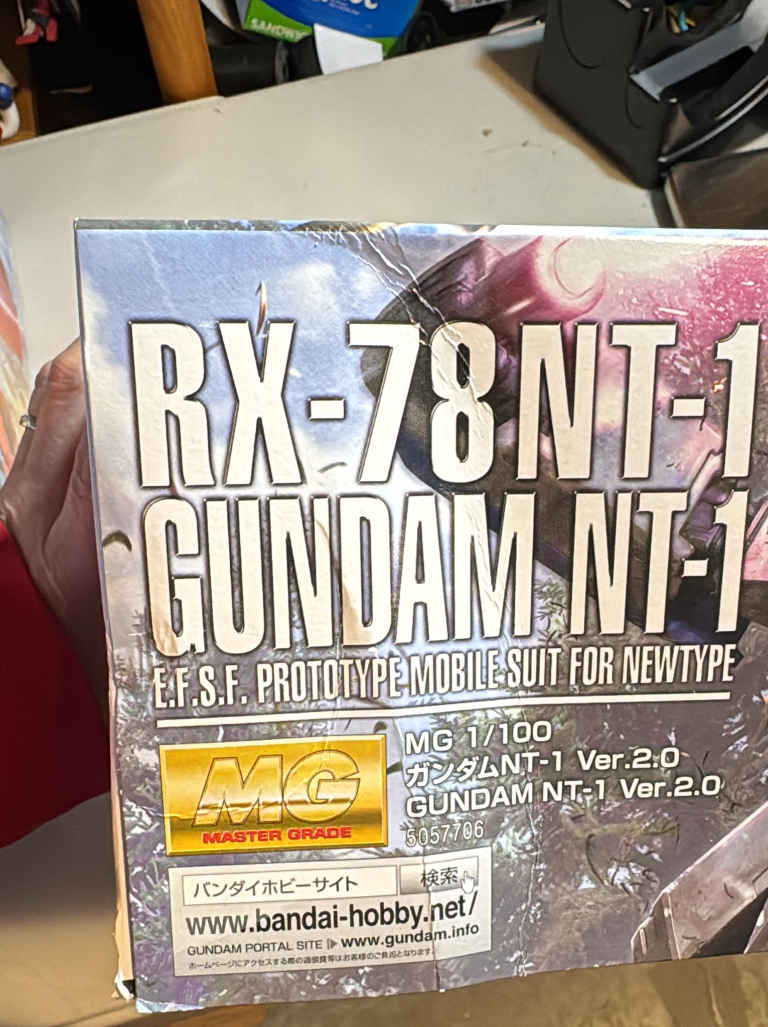 MG 1/100 GUNDAM NT - 1 Ver.2.0 (2019) (Damaged Box) - Gundam Extra - Your BEST Gunpla Supplier