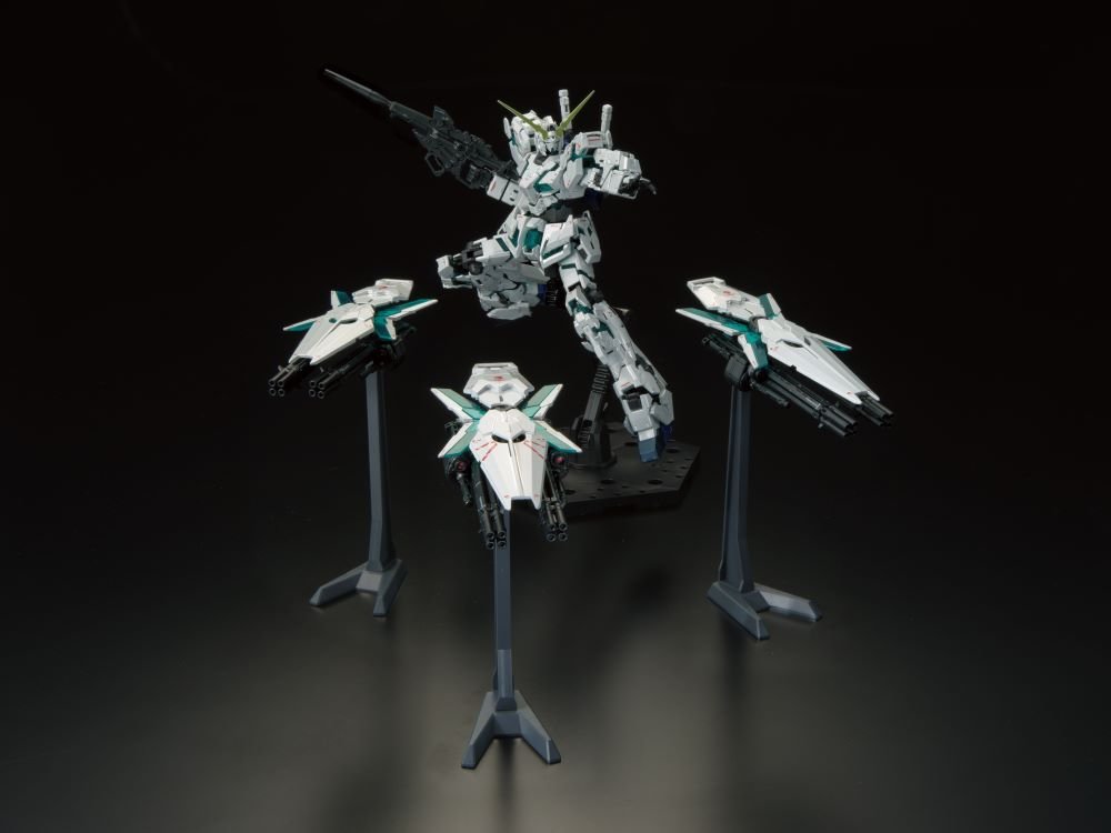 RG 1/144 THE GUNDAM BASE LIMITED RX - 0 UNICORN GUNDAM (FINAL BATTLE Ver.) [SPECIAL COATING](2023) - Gundam Extra - Your BEST Gunpla Supplier